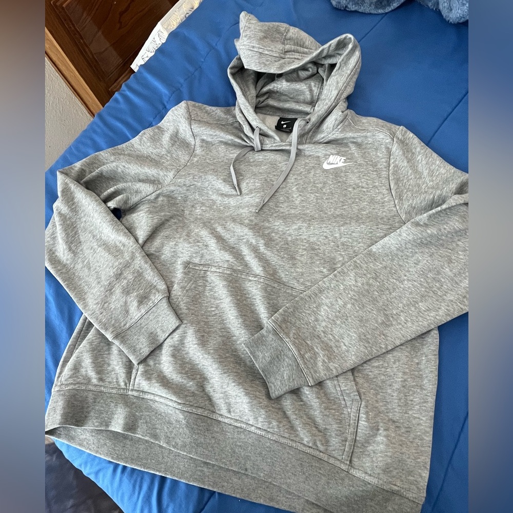 NIKE LARGE WOMEN’S NEW NEW NEW